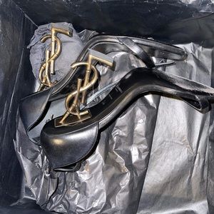 YSL Heels signature of Saint Laurent size 36